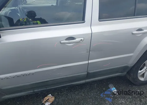 2011 Jeep Patriot Sport из США, поврежденный, VIN 1J4NT1GAXBD270795